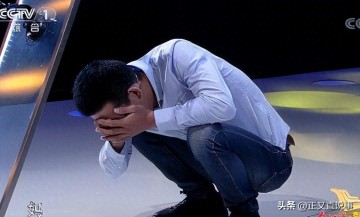 世界杯直播客户端更新-6岁男孩为躲母亲殴打，离家出走22年，长大后才得知母亲悲惨人生
